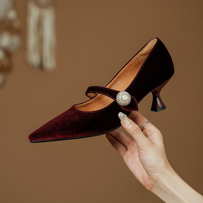 Scarpe Mary Jane a punta rosso - Women'S Shoes recensione e prezzo